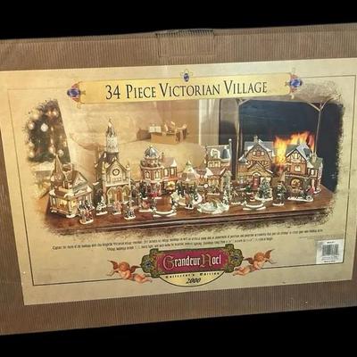NEW IN BOX! 34 Piece Set Victorian Village