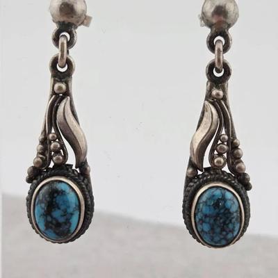 Vtg Ornate Sterling Silver Turquoise Native American Post Dangle Earrings 