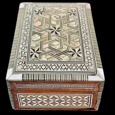 Sale Photo Thumbnail #146