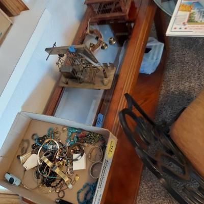 Sale Photo Thumbnail #200