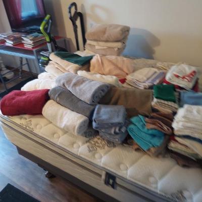 Sale Photo Thumbnail #207