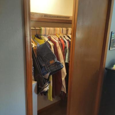 Sale Photo Thumbnail #204