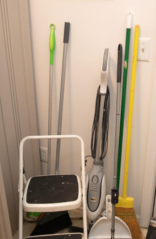 Sale Photo Thumbnail #195