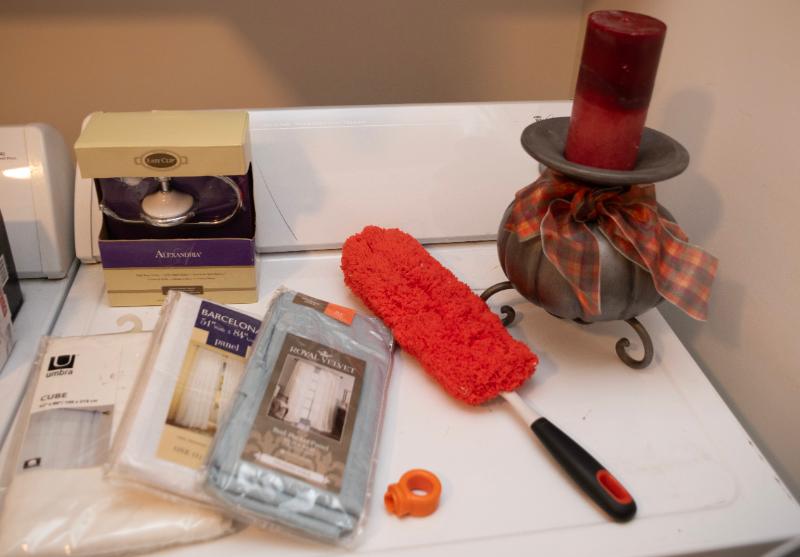 Sale Photo Thumbnail #199