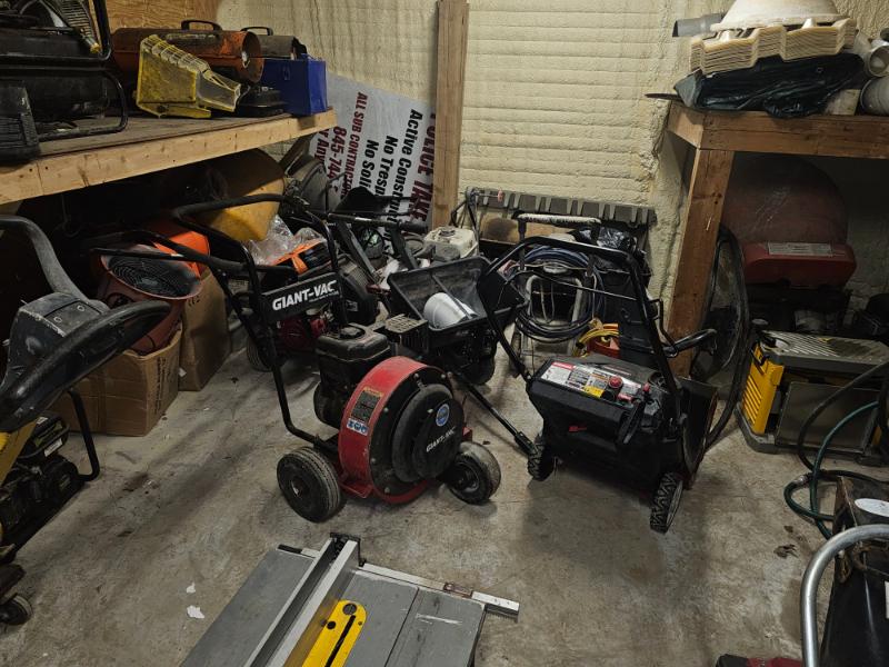 Sale Photo Thumbnail #15