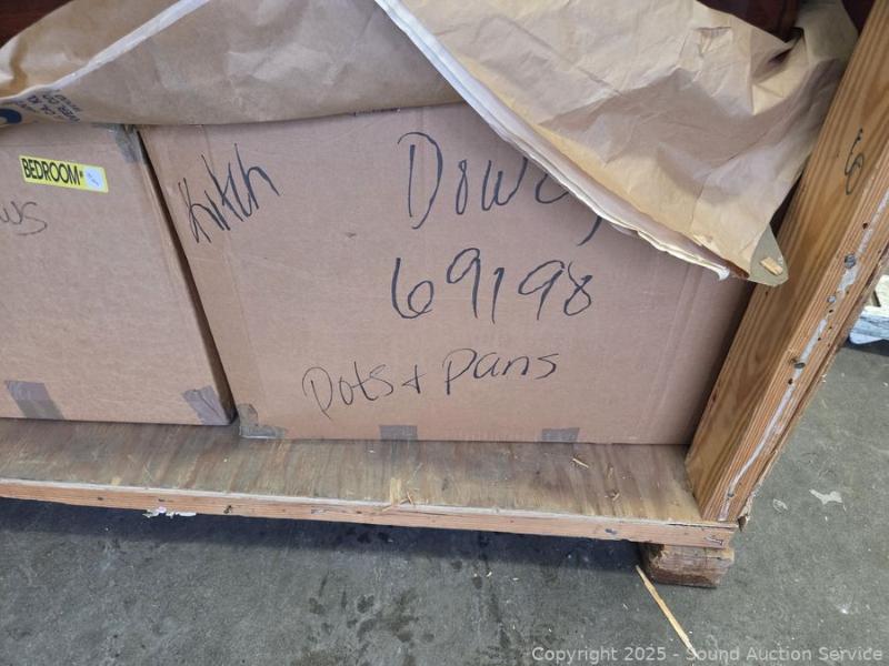 Sale Photo Thumbnail #3