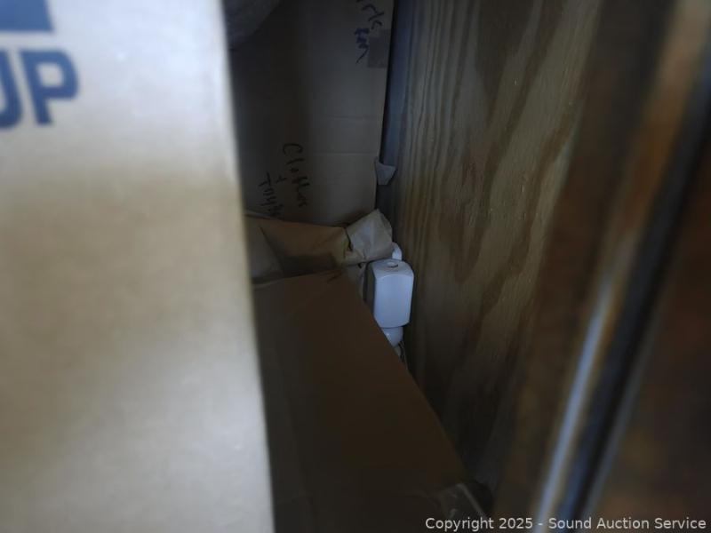 Sale Photo Thumbnail #9