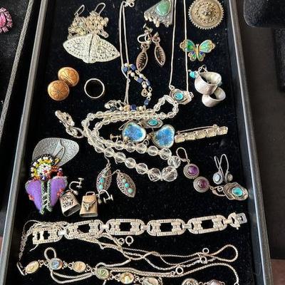 Sale Photo Thumbnail #10