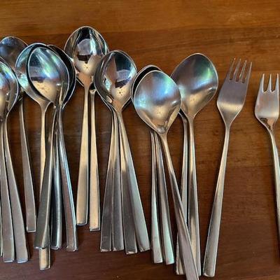 Sale Photo Thumbnail #28