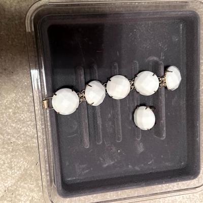 Sale Photo Thumbnail #81