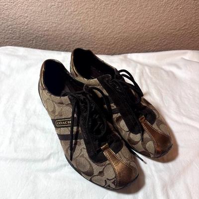 Sale Photo Thumbnail #126