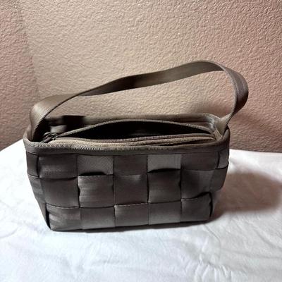 Sale Photo Thumbnail #136