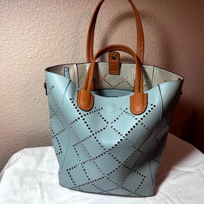 Sale Photo Thumbnail #134