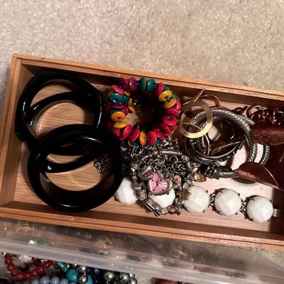 Sale Photo Thumbnail #78