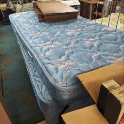 Sale Photo Thumbnail #68