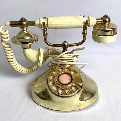 Vintage Rotary Style Telephone 