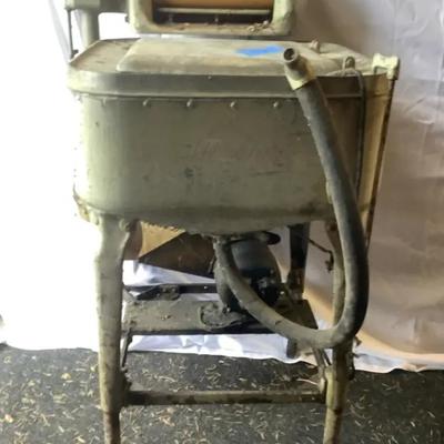 Maytag Wringer Washing Machine Early 20th Century 
