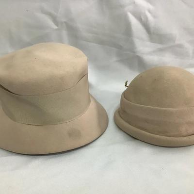 Creamy Beige Vintage Women's Hats 