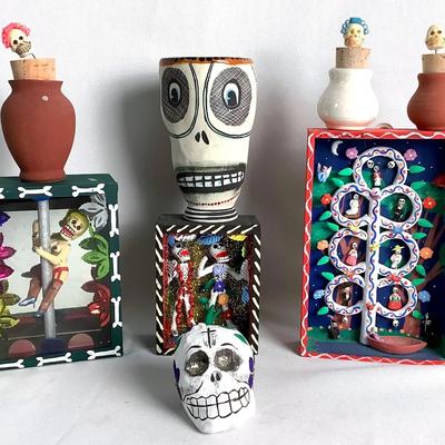 Mexican Folk Art Día de los Muertos Lot Retablos, Calavera Pottery, Miniatures & Decor (1980s–2000)