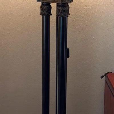 Decorative torchiere lamp