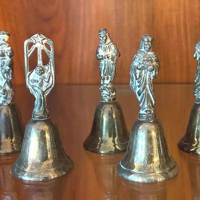 Read barton nativity bells