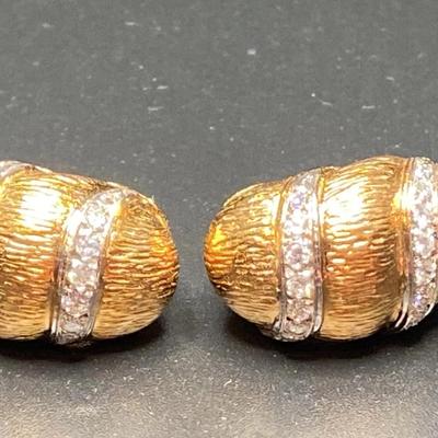 14k yellow gold diamond dom earrings