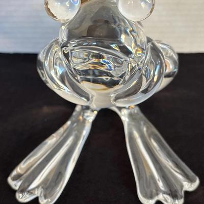 Steuben crystal frog w 18k crown