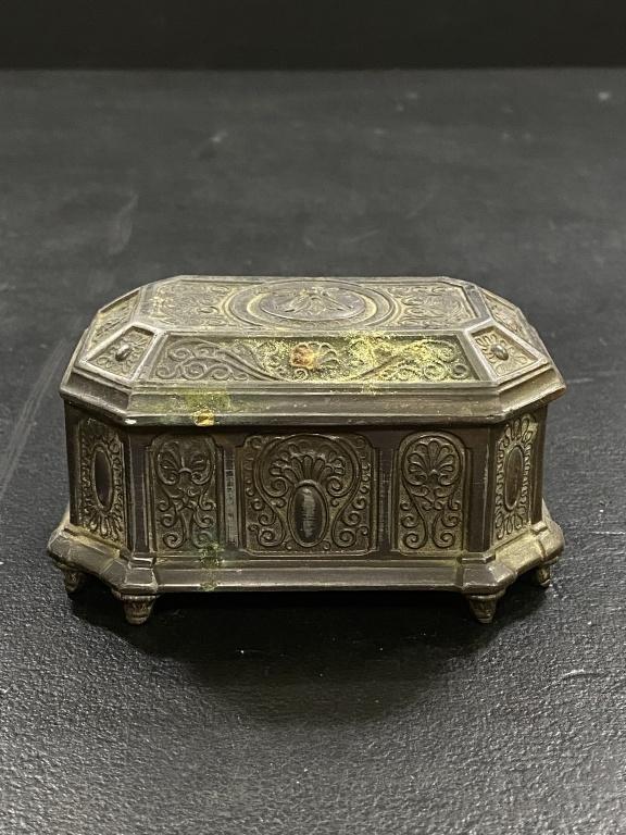 Sale Photo Thumbnail #249