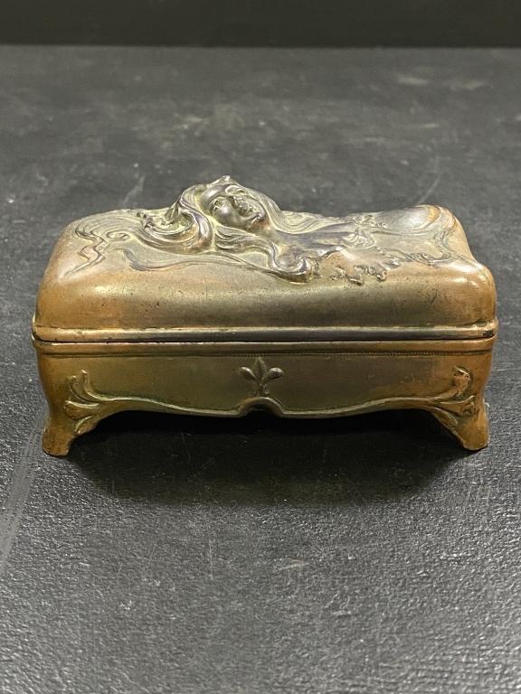 Sale Photo Thumbnail #225