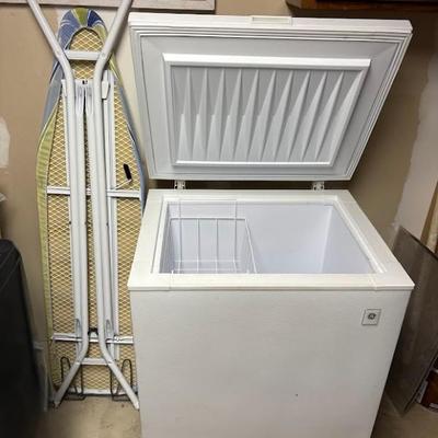 white Frigidaire chest freezer
