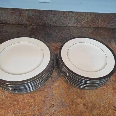 Sale Photo Thumbnail #92