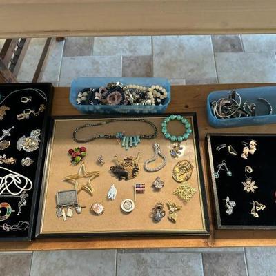 Sale Photo Thumbnail #34