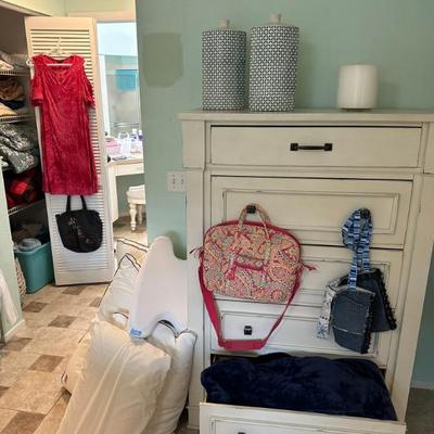 Sale Photo Thumbnail #38