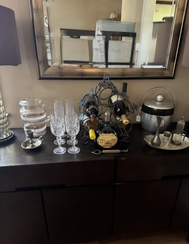 Sale Photo Thumbnail #3