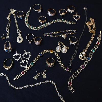 Sale Photo Thumbnail #122