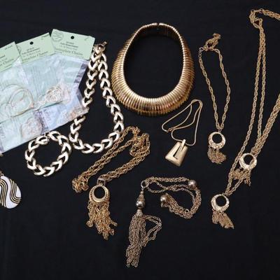 Sale Photo Thumbnail #62