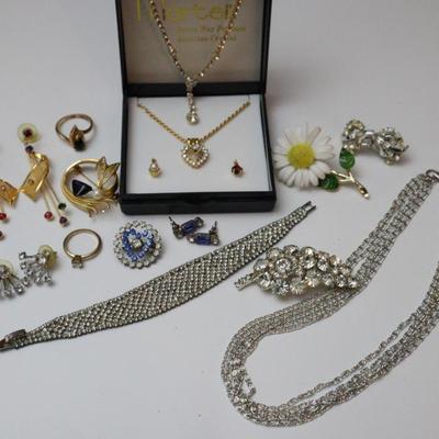 Sale Photo Thumbnail #181