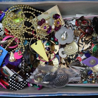 Sale Photo Thumbnail #185