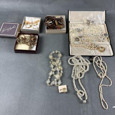 Sale Photo Thumbnail #352