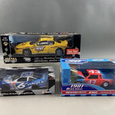 Sale Photo Thumbnail #36