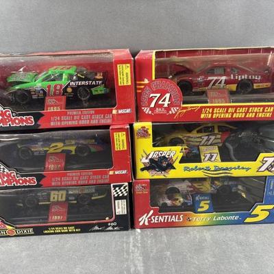 Sale Photo Thumbnail #255