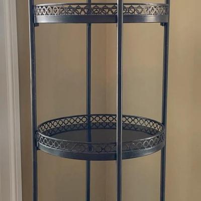 Metal 4 Tier Round Plant Stand