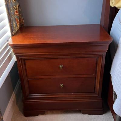 Thomasville Nightstand