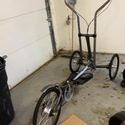 Street Strider 7I And Indoor Trainer Stand