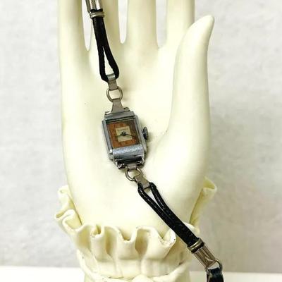 Vintage “Sidney” Swiss Made Watch