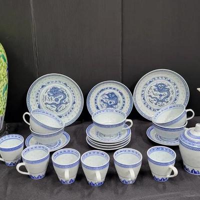 Asian Tea Service & More (WH8)