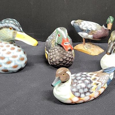 Carved Ducks (WH8)