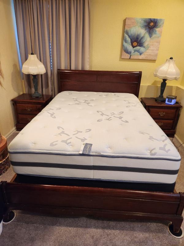 Sale Photo Thumbnail #2