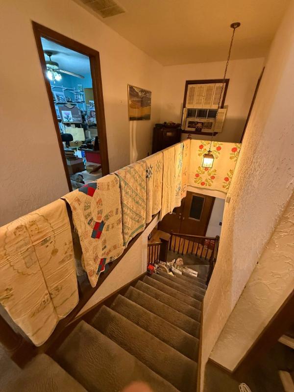 Sale Photo Thumbnail #48