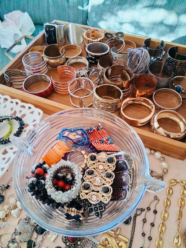 Sale Photo Thumbnail #7